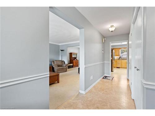 6 Butler Crescent, St. Catharines, ON - Indoor Photo Showing Other Room