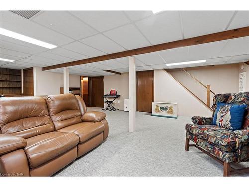 6 Butler Crescent, St. Catharines, ON - Indoor Photo Showing Basement