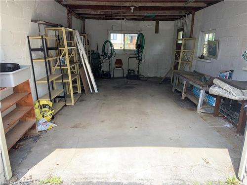 3 Ivy Avenue, St. Catharines, ON - Indoor Photo Showing Garage