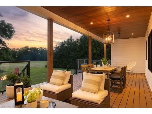 1600 Concession Rd 6, Niagara-On-The-Lake, ON - Outdoor With Deck Patio Veranda With Exterior