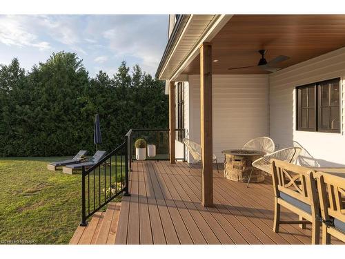 1600 Concession Rd 6, Niagara-On-The-Lake, ON - Outdoor With Deck Patio Veranda With Exterior