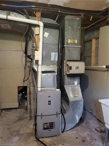 22 Willowdale Avenue, St. Catharines, ON - Indoor Photo Showing Basement