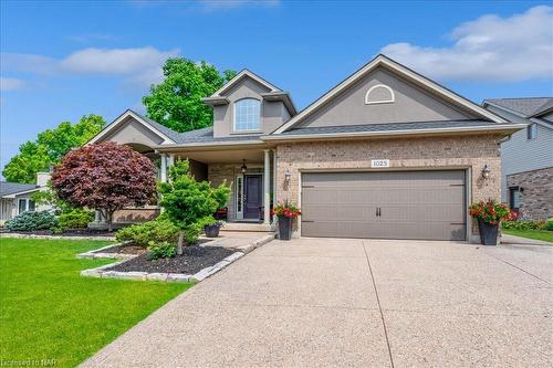 1025 Pelham Road, St. Catharines, ON - Outdoor With Facade