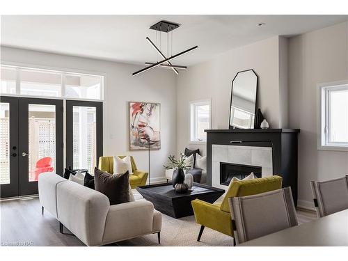 16 Butternut Crescent, Ridgeway, ON - Indoor Photo Showing Living Room With Fireplace