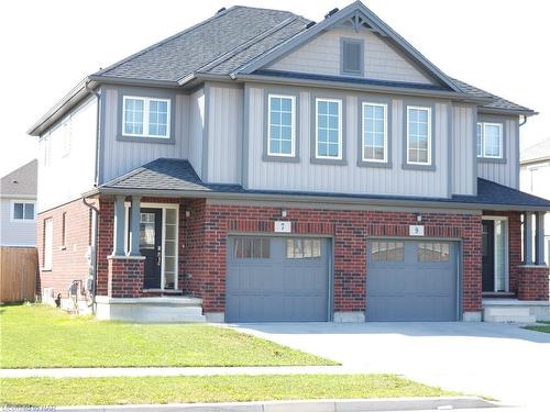 7 Hawthorn Avenue, Thorold, ON - Outdoor With Facade