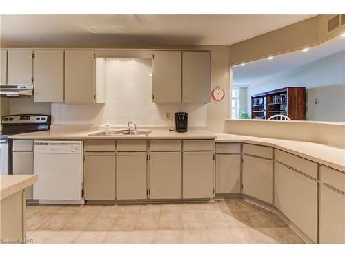 402-141 Church Street, St. Catharines, ON - Indoor Photo Showing Kitchen With Double Sink