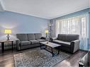 321 Dufferin Street, Fort Erie, ON  - Indoor Photo Showing Living Room 