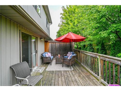 25-7 Gibson Place, St. Catharines, ON - Outdoor With Deck Patio Veranda With Exterior