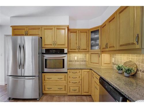 50 Melrose Drive, Niagara-On-The-Lake, ON - Indoor Photo Showing Kitchen