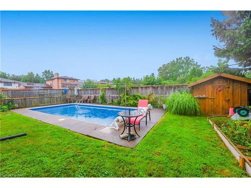 3195 St. Patrick Avenue, Niagara Falls, ON - Outdoor With In Ground Pool With Backyard