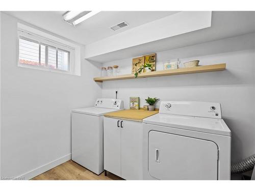 2 Nickerson Avenue, St. Catharines, ON - Indoor Photo Showing Laundry Room