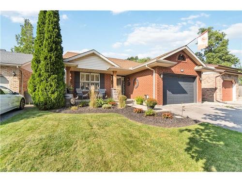 5991 Andrea Drive, Niagara Falls, ON - Outdoor