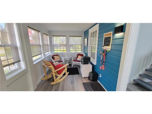 402 Schooley Road, Crystal Beach, ON - Indoor Photo Showing Other Room