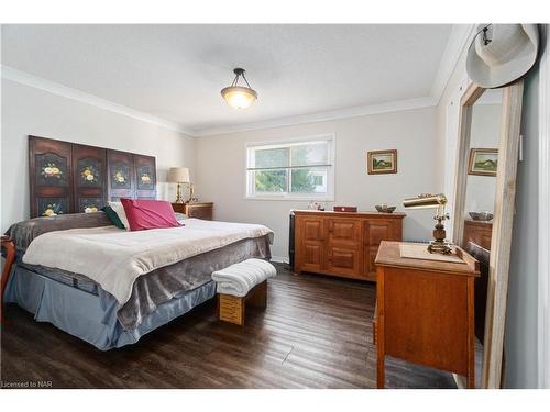 14 Meadowbrook Lane, Fonthill, ON - Indoor Photo Showing Bedroom