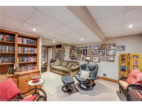 4937 Tara Avenue, Niagara Falls, ON - Indoor