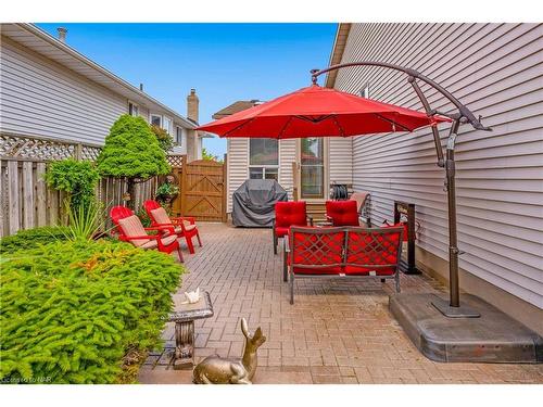 4937 Tara Avenue, Niagara Falls, ON - Outdoor With Deck Patio Veranda With Exterior