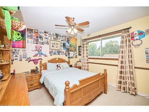 4127 Niagara Boulevard, Fort Erie, ON - Indoor Photo Showing Bedroom