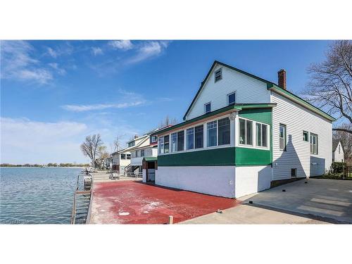 11611 Beach Road W, Wainfleet, ON - Outdoor With Body Of Water