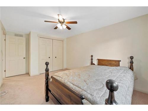 4 Prince Robert Court, St. Catharines, ON - Indoor Photo Showing Bedroom