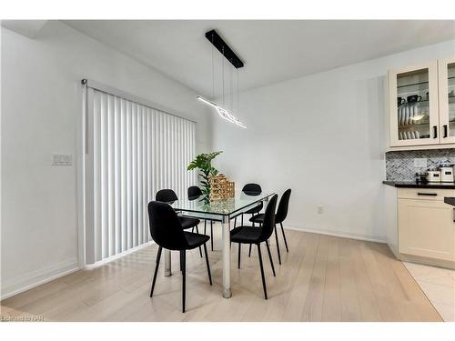 156 Schooners Lane, Thornbury, ON - Indoor Photo Showing Dining Room