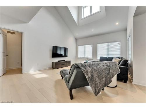 156 Schooners Lane, Thornbury, ON - Indoor Photo Showing Bedroom