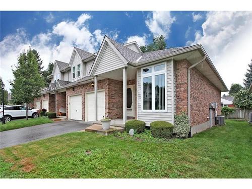 18-5070 Drummond Road, Niagara Falls, ON - Outdoor