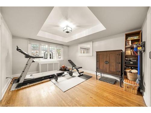 63 Yates Street, St. Catharines, ON - Indoor Photo Showing Gym Room