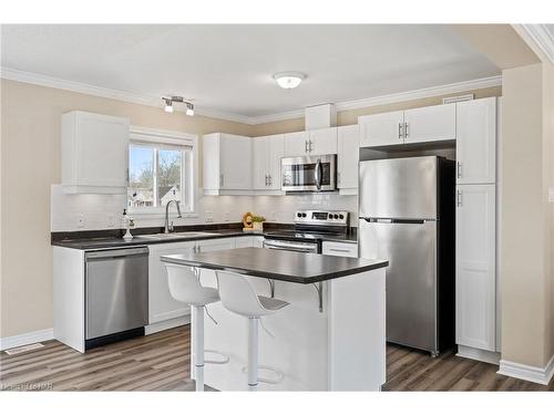 437 Sugarloaf Street, Port Colborne, ON - Indoor Photo Showing Kitchen With Stainless Steel Kitchen