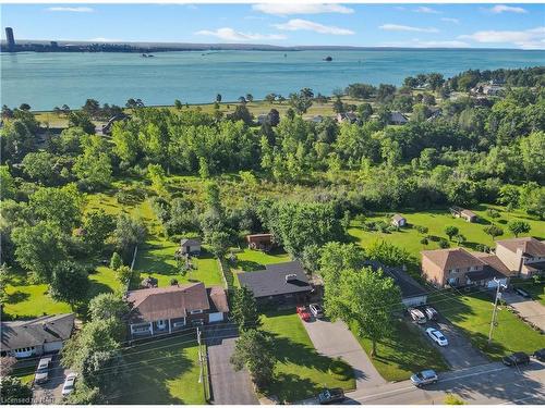 320 Albany Street, Fort Erie, ON - Outdoor With Body Of Water With View