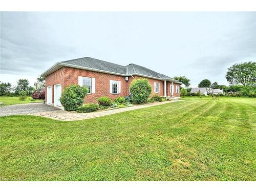 3772 Canborough Road, Fenwick, ON - Outdoor