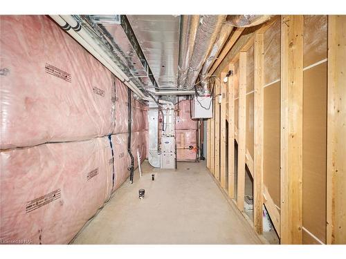 85 Borden Trail, Welland, ON - Indoor Photo Showing Basement