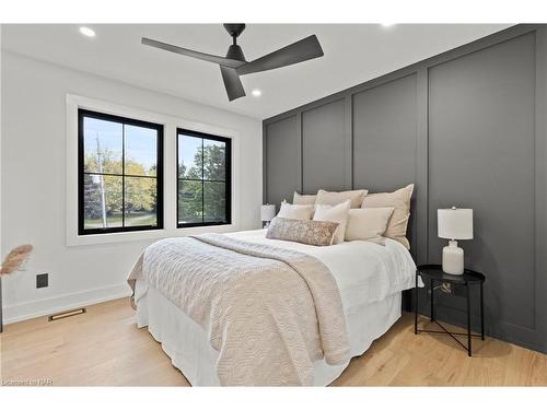 1173 Lakeshore Road W, St. Catharines, ON - Indoor Photo Showing Bedroom