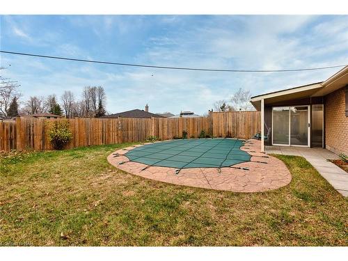 7229 Harriman Street, Niagara Falls, ON - Outdoor With Backyard