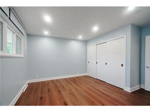 24 Riverview Boulevard, St. Catharines, ON - Indoor Photo Showing Other Room