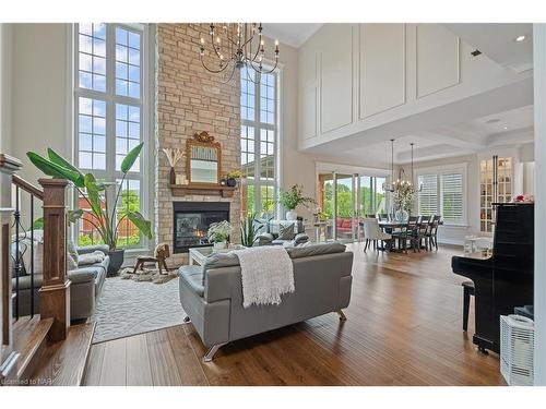 1107 Balfour Street, Fenwick, ON - Indoor Photo Showing Living Room With Fireplace