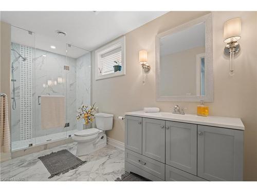 1107 Balfour Street, Fenwick, ON - Indoor Photo Showing Bathroom