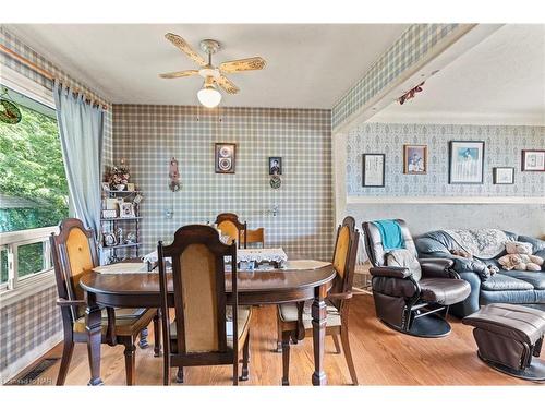 36 Spring Garden Boulevard, St. Catharines, ON - Indoor Photo Showing Dining Room