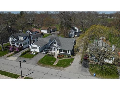 474 Lakeshore Road, Fort Erie, ON - Outdoor With Facade