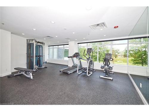 809-7711 Green Vista Gate, Niagara Falls, ON - Indoor Photo Showing Gym Room