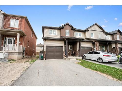 10 Harmony Way, Thorold, ON - Outdoor With Facade