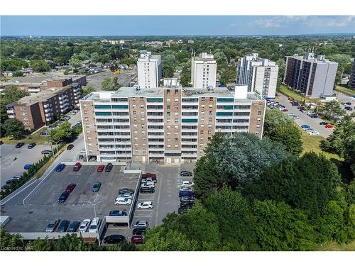 809-365 Geneva Street, St. Catharines, ON - Outdoor With View