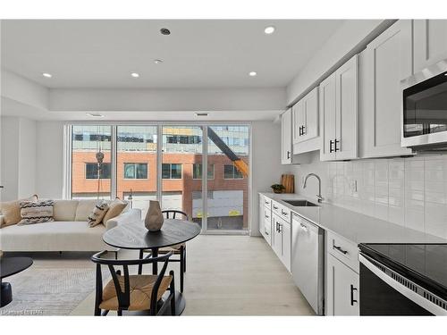 1 Bedroom-57 Carlisle Street, St. Catharines, ON - Indoor Photo Showing Kitchen With Upgraded Kitchen