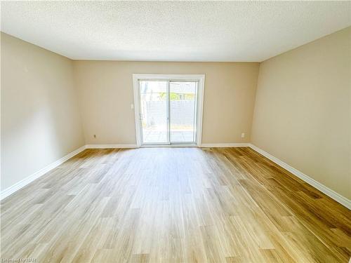 10-75 Ventura Drive, St. Catharines, ON - Indoor Photo Showing Other Room