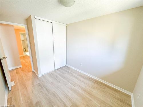 10-75 Ventura Drive, St. Catharines, ON - Indoor Photo Showing Other Room