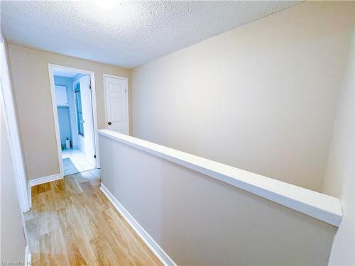 10-75 Ventura Drive, St. Catharines, ON - Indoor Photo Showing Other Room