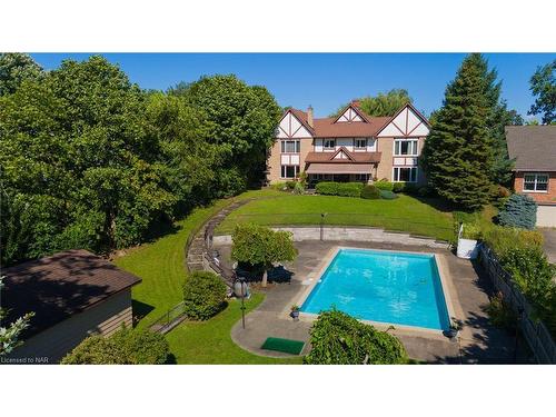 140 Lakeshore Road, Fort Erie, ON - Outdoor With In Ground Pool