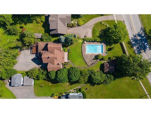 140 Lakeshore Road, Fort Erie, ON - Outdoor With In Ground Pool With View