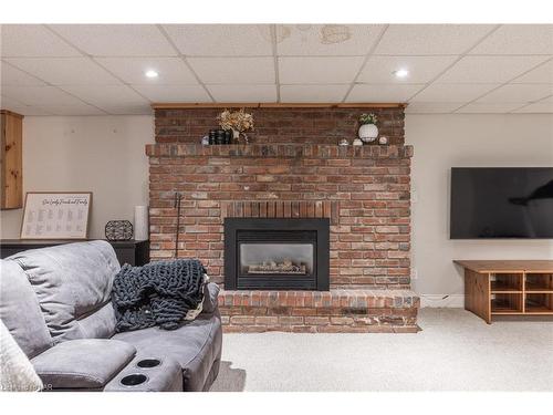 22 Tamarack Avenue, St. Catharines, ON - Indoor With Fireplace