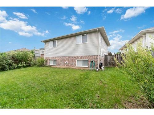 6912 Kelly Drive, Niagara Falls, ON - Outdoor