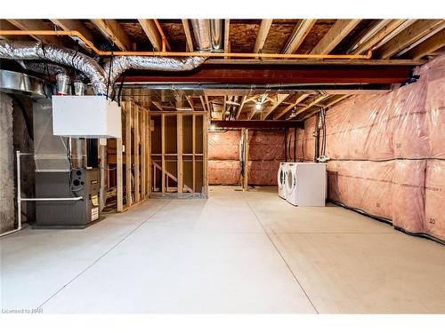 3-121A Moffatt Street, St. Catharines, ON - Indoor Photo Showing Basement